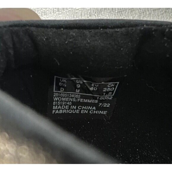 Clark's Ambyr Glow Asymmetrical Comfort Mary Jane Black Leather Pumps Sz. 9 - Picture 7 of 7